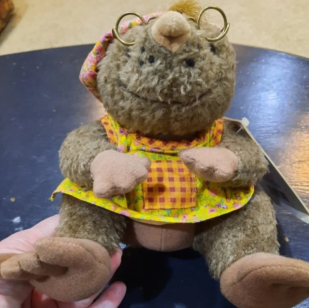 Vtg '97 Myra Mole Plush Storybook Friends Hallmark Lil Glasses